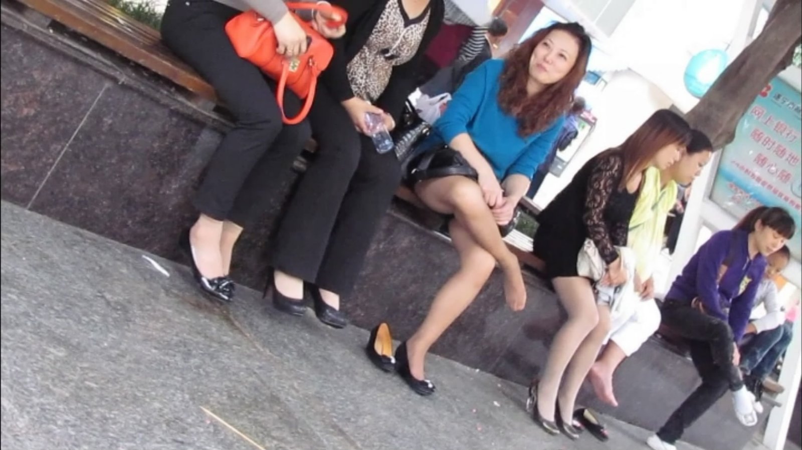 streetsnapshoep[00 00 38][20181209 201246 2]